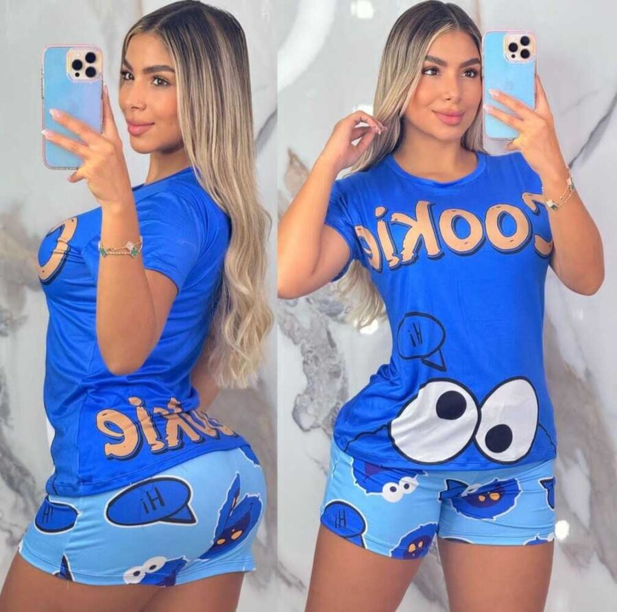 Pijama short y camiseta con estampado del comegalletas