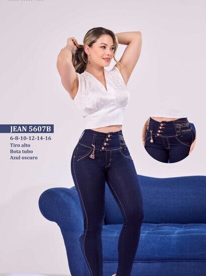 Jean apretado push up en tela de piel de durazno