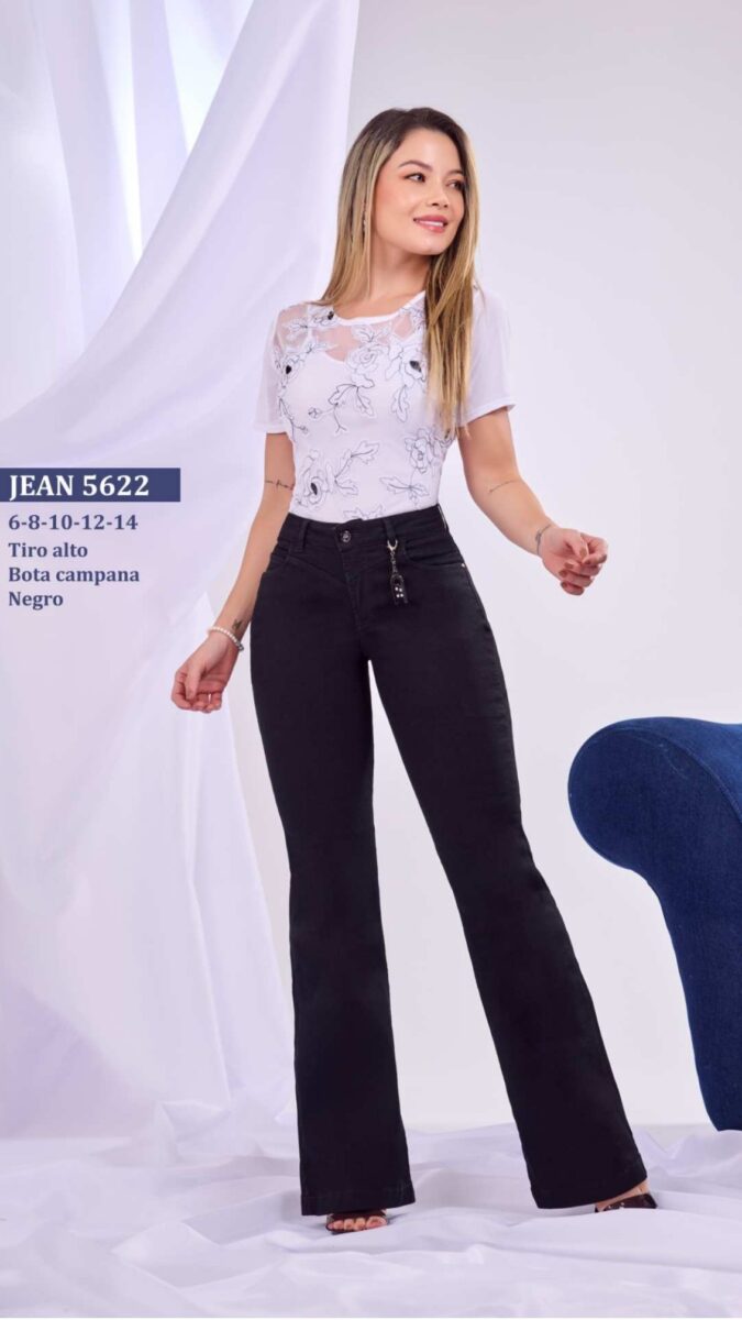 Jean para mujer de tiro alto bota campana semiformal