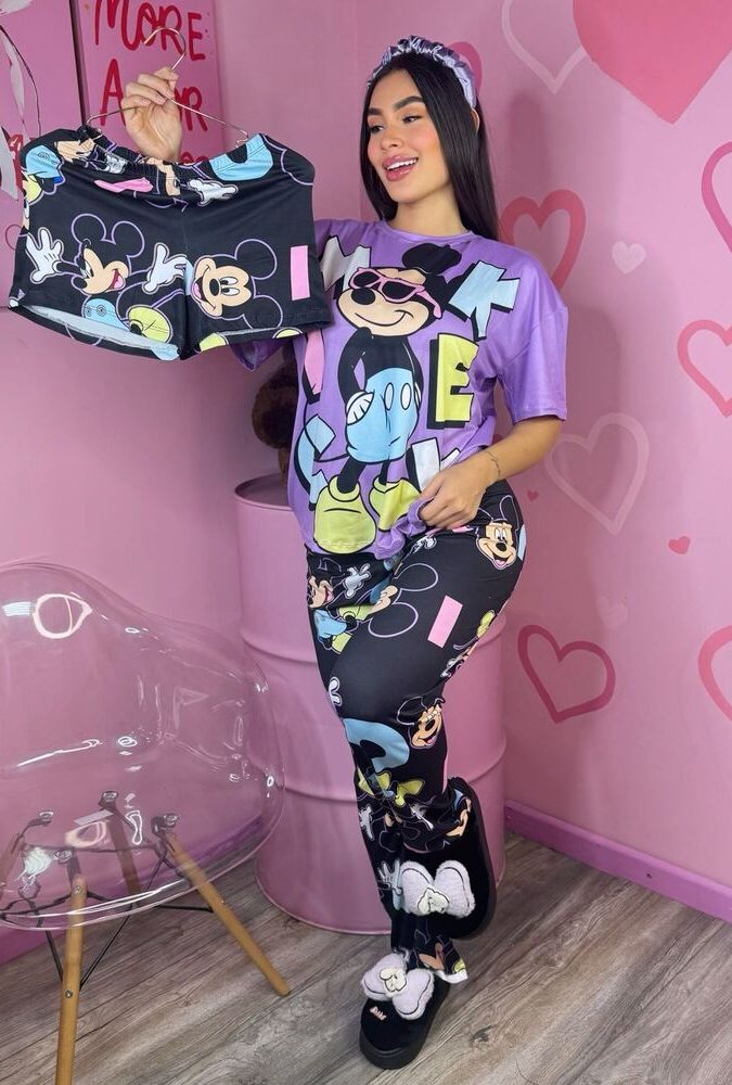 Pijama con tres piezas de Mickey Mouse para mujer