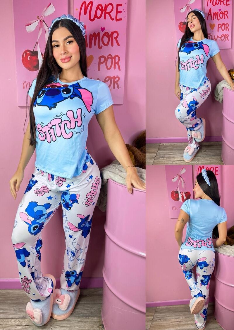 Pijama para mujer camiseta y pantalon de Stitch