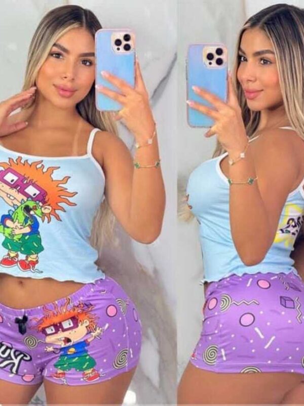 pijama estampado carlitos