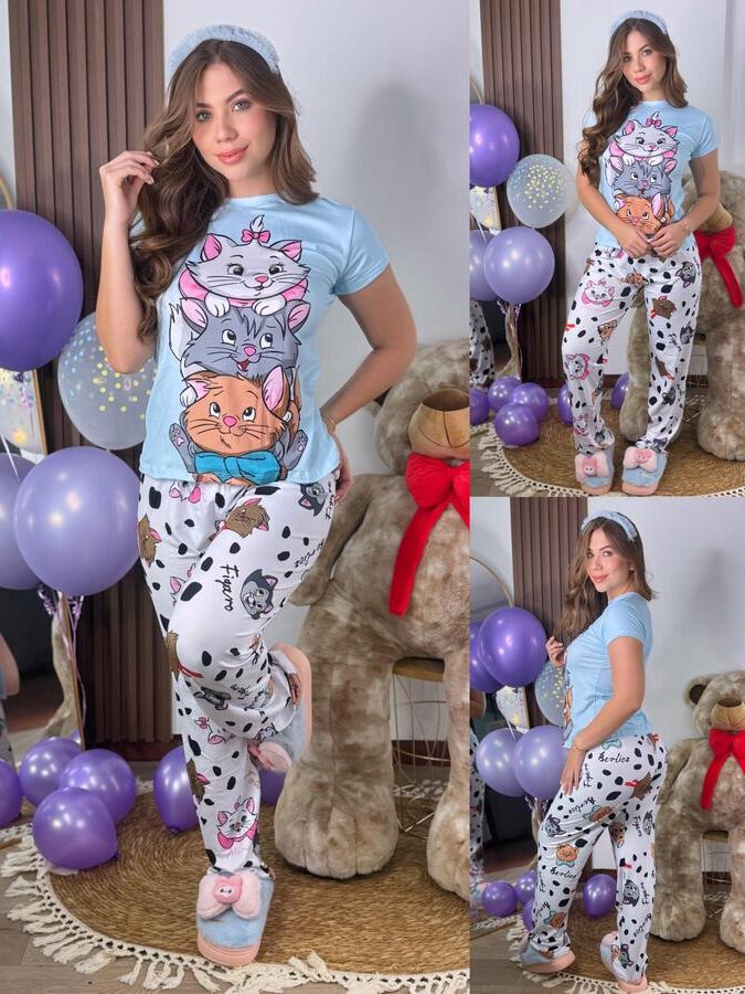 Pijama para mujer camiseta y pantalon de los Aristogatos