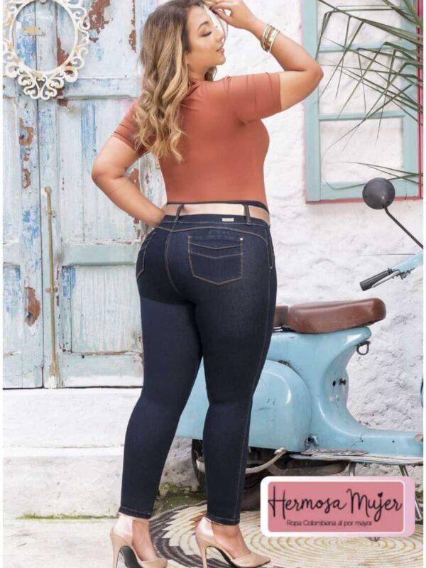Jean push up bota tubo con control de abdomen