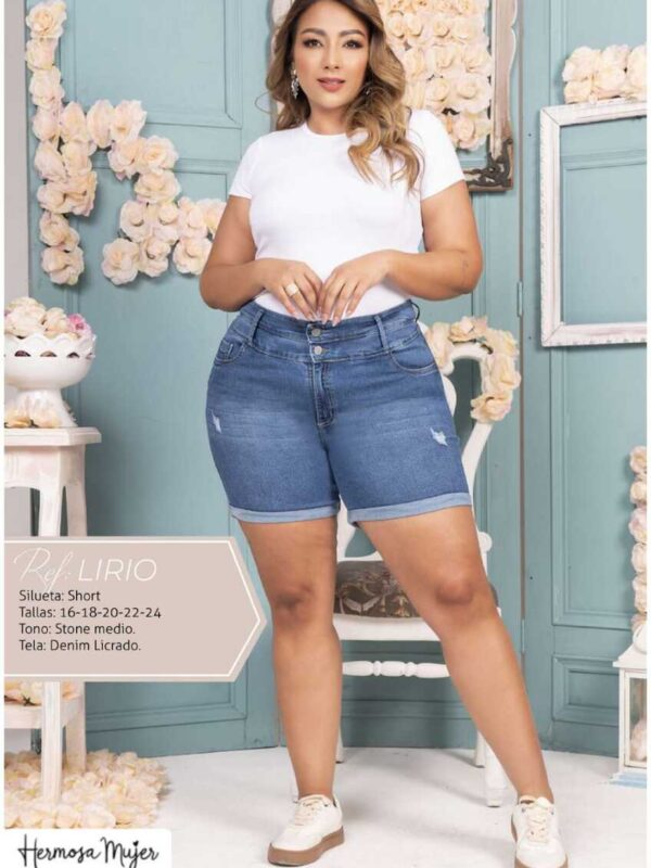 Short Plus Size en Demin Licrado con Doble Botón