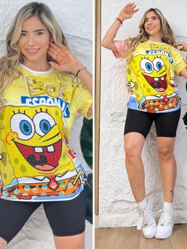 Conjunto deportivo biker y camiseta de Bob Esponja