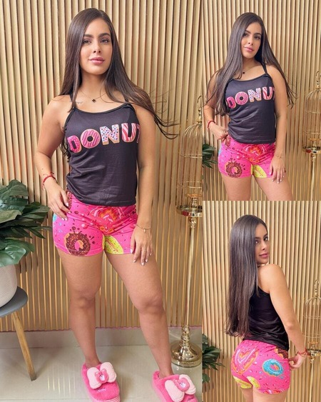 Pijama short rosada con estampado de donas para mujer