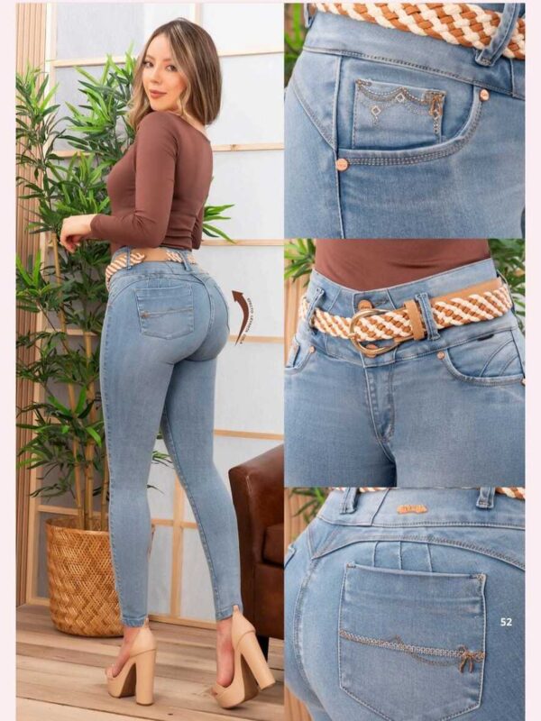 Jean push up con bordado bota tubo para mujer