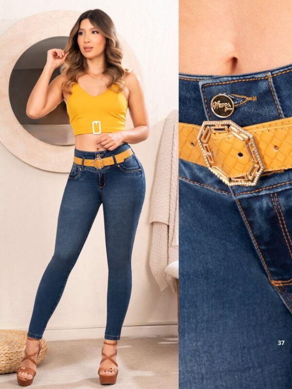 Jean push up con cinturon amarillo bota tubo para mujer