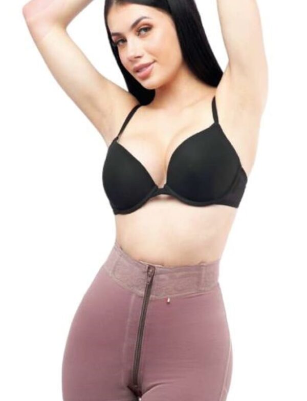 900248-panty-corto-cremallera-frontal-negro-frente.jpeg
