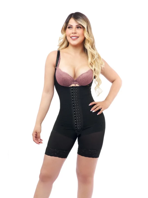 Fajas colombianas strapless, con control de abdomen, levanta gluteos, con broche y tiras en tela powernet y licra, ref 1019