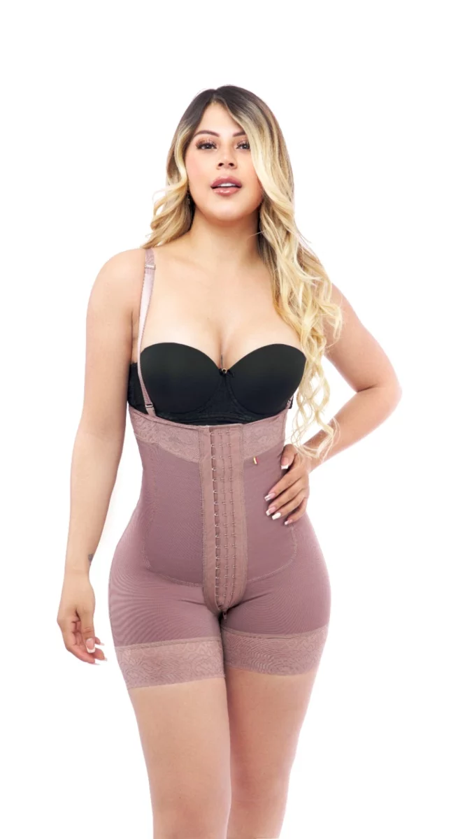 Fajas colombianas, con control de abdomen, levanta gluteos,  straple con broche frontal,en tela  powernet y licra  ref 1040