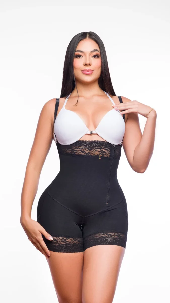 Fajas colombianas strapless, con control de abdomen, levanta gluteos, con cremallera lateral, tira delgada, en tela powernet y licra ref 1086