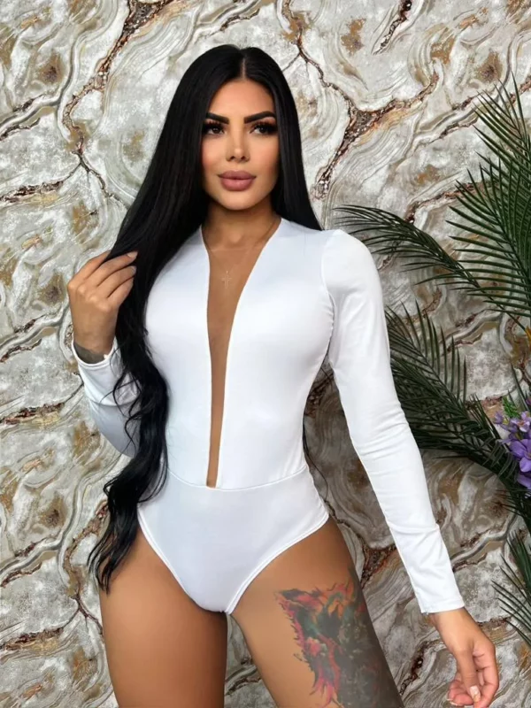Body ajustado con escote y malla transparente