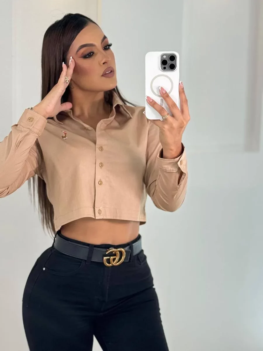 Blusa corta de manga larga con botones unicolor licrada - Image 16