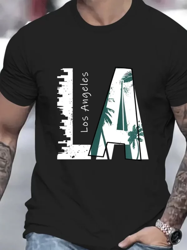 Camisa de cuello redondo con diseño de Los Ángeles