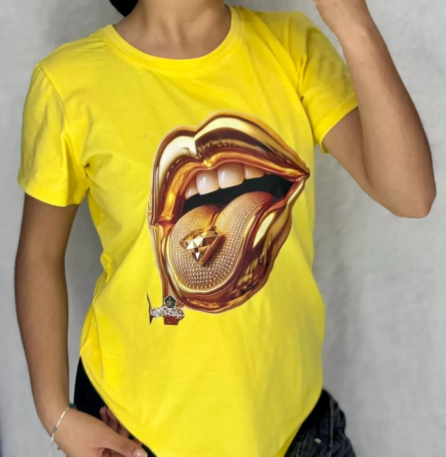 Camisa de Cuello redondo con estampado boca oro