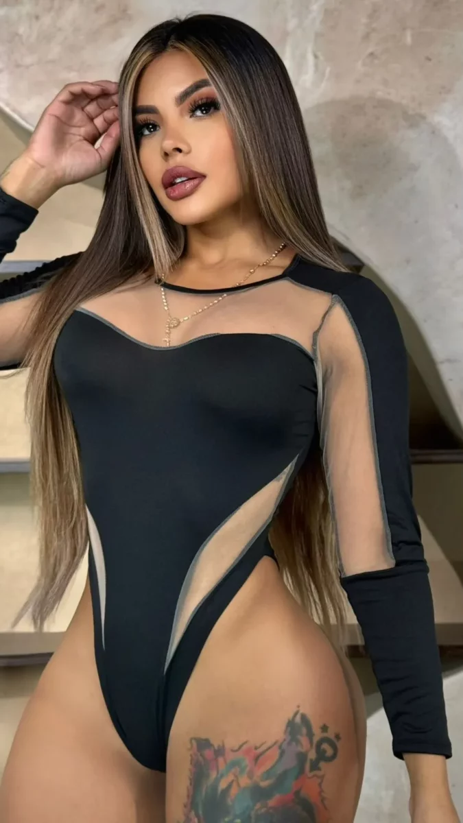Body de manga larga con cuello redondo y  malla transparente