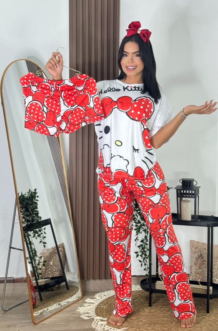 Conjunto de 3 piezas pijama con estampado de Hello Kitty Talla Unica - Image 2