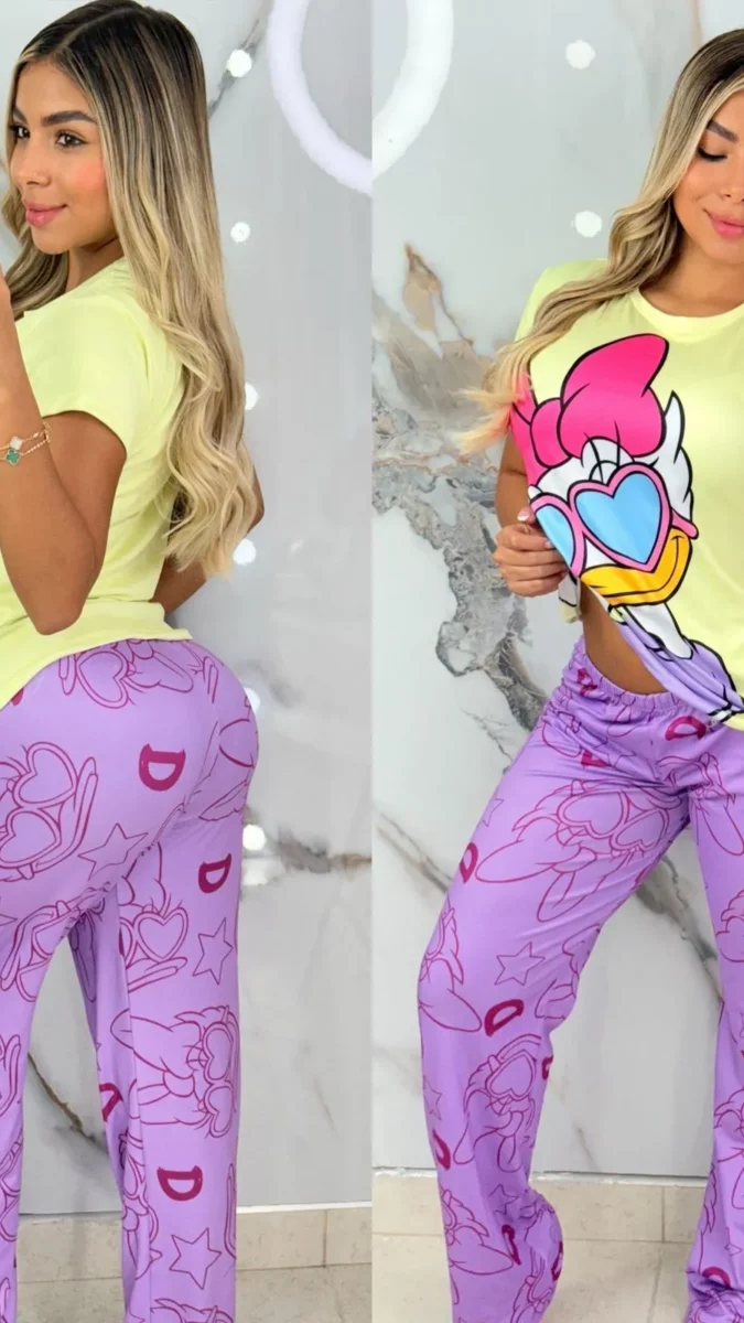 Pijama de dos piezas con diseño de Daisy con gafas Talla unica