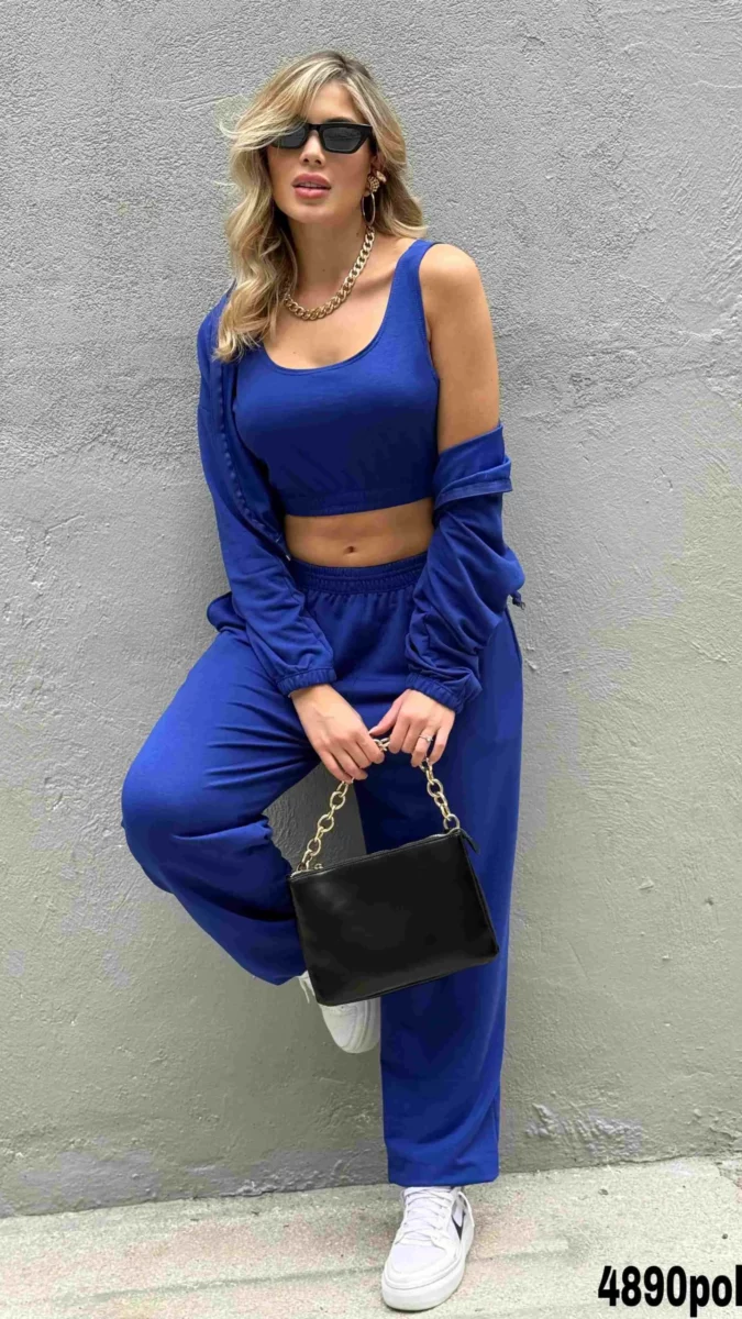 Conjunto deportivo unicolor de tres piezas talla unica