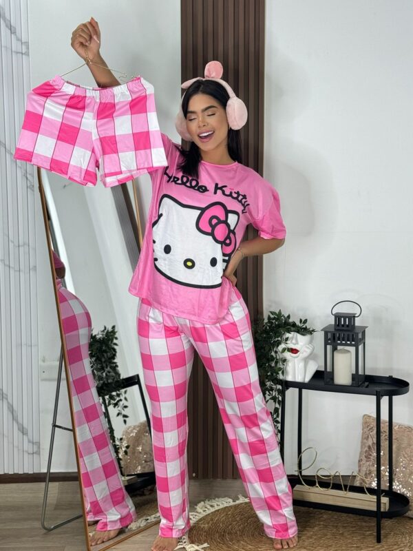 Pijama rosada con estampado de hello kittty