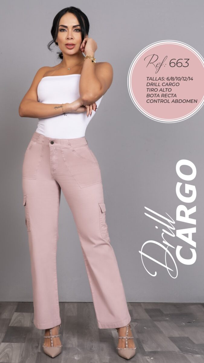 Pantalón cargo en drill rosita con bota recta