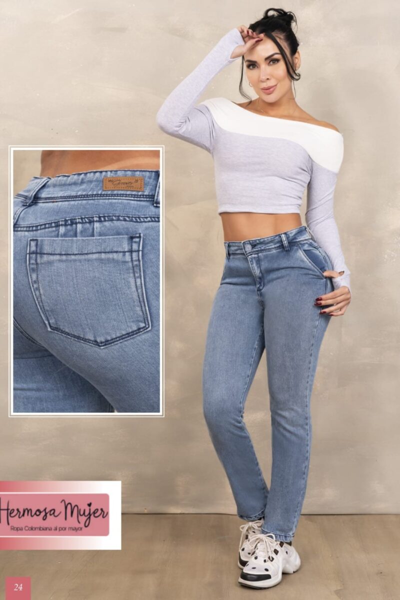 Jean clasico push up en bota tubo tiro alto casual en mezclilla