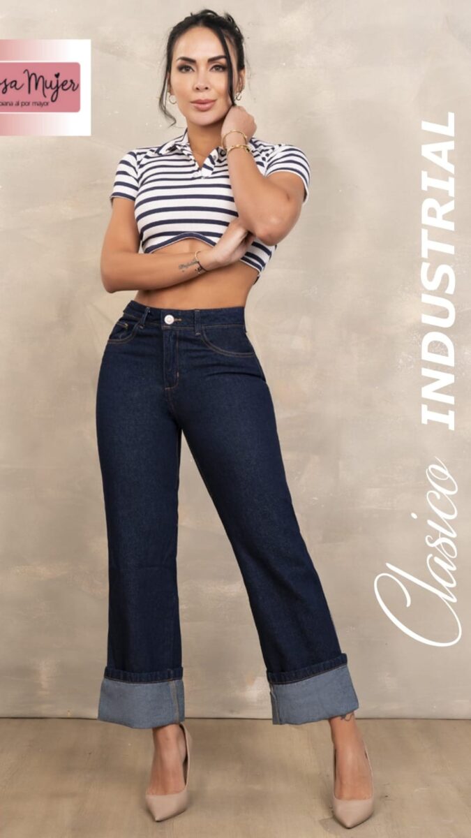 Jean estilo clasico con bota ancha y levanta cola