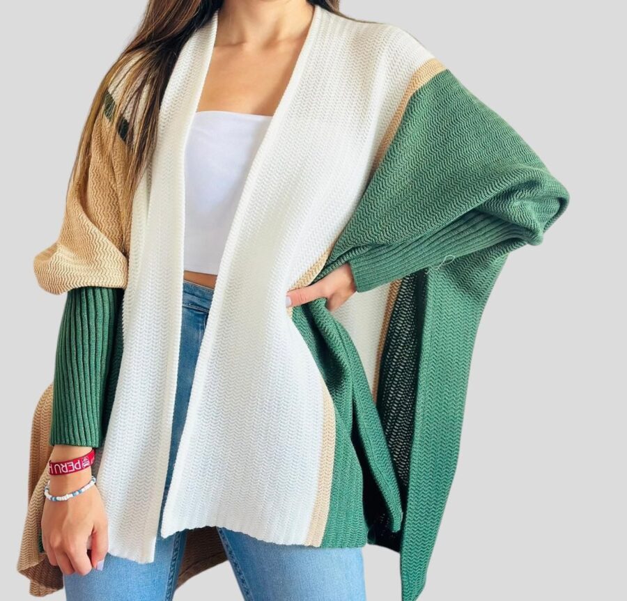 Ruana de lana con colores y manga larga talla unica