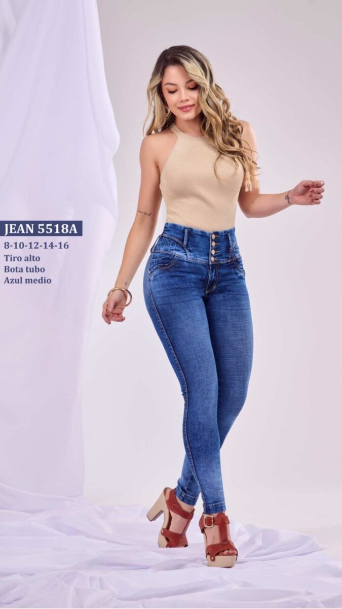 Jean push up bota tubo tiro alto con 4 botones