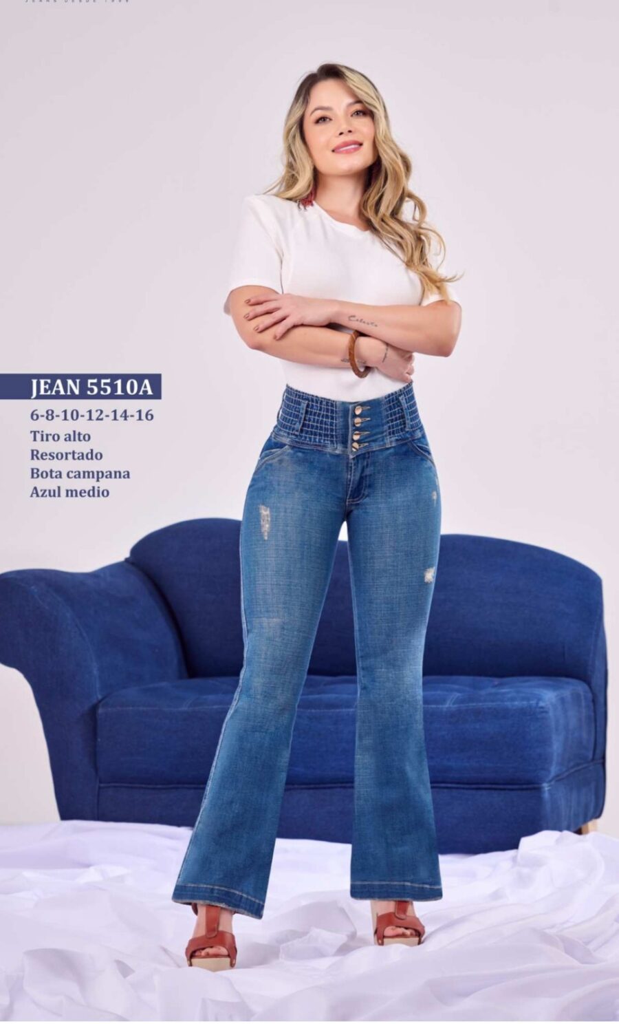 Jean push up bota campana con tiro alto y 4 botones - Image 4