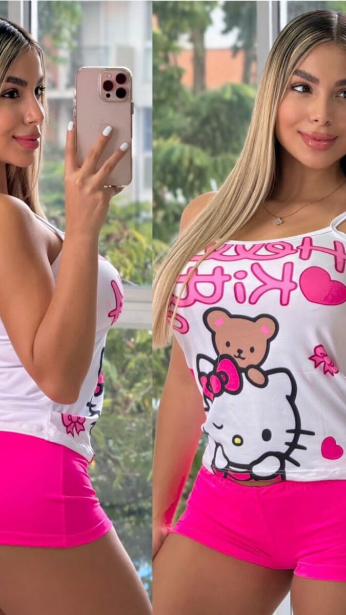 Pijama para mujer short con estampado fucsia de Hello Kitty