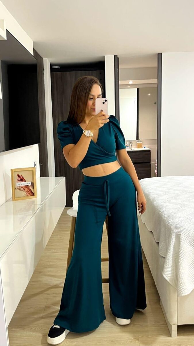 Conjunto de dos piezas con mangas farol  talla unica para mujer