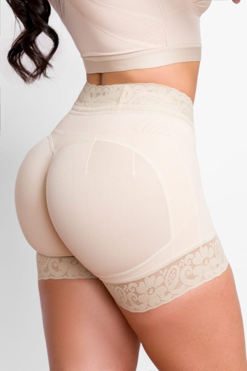 Faja short cintura alta con efecto push up para mujer