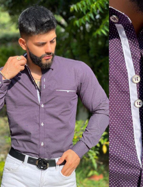 Camisa manga larga de puntos blancos