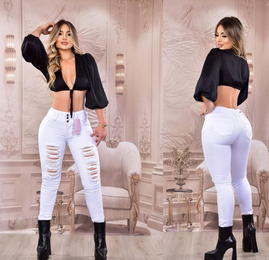 Jean skinny blanco con rotos y bolsillos traseros