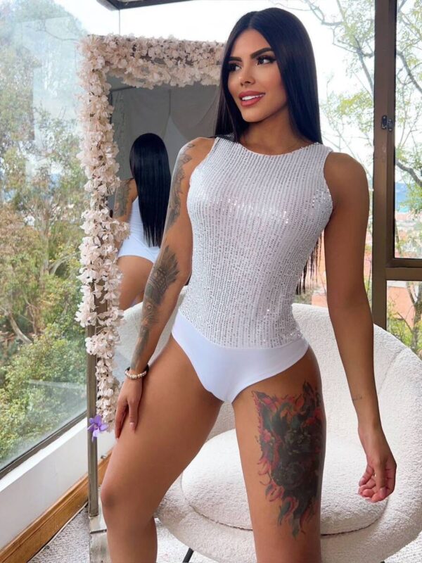 Body con brillantes sin mangas para mujer