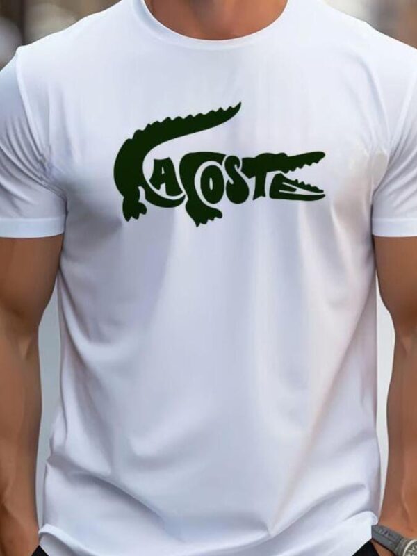 Camiseta blanca con estampado de cocodrilo minimalista
