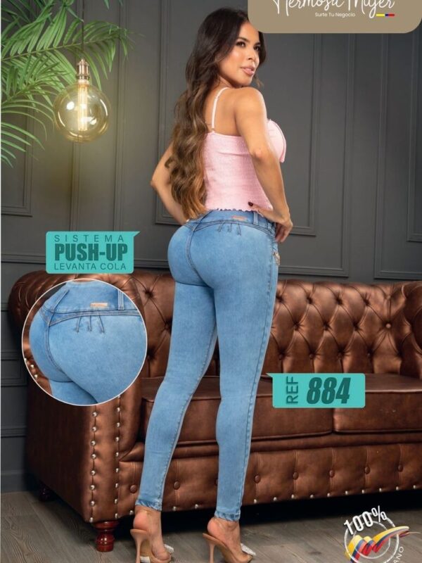 Jean push up skinny fit con detalle de llaveritos