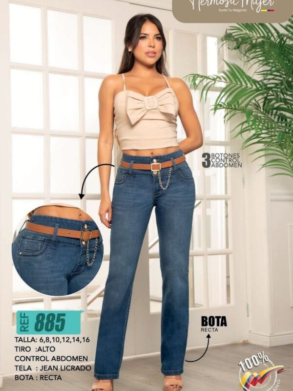 Jean push up regular fit con tres botones y control de abdomen