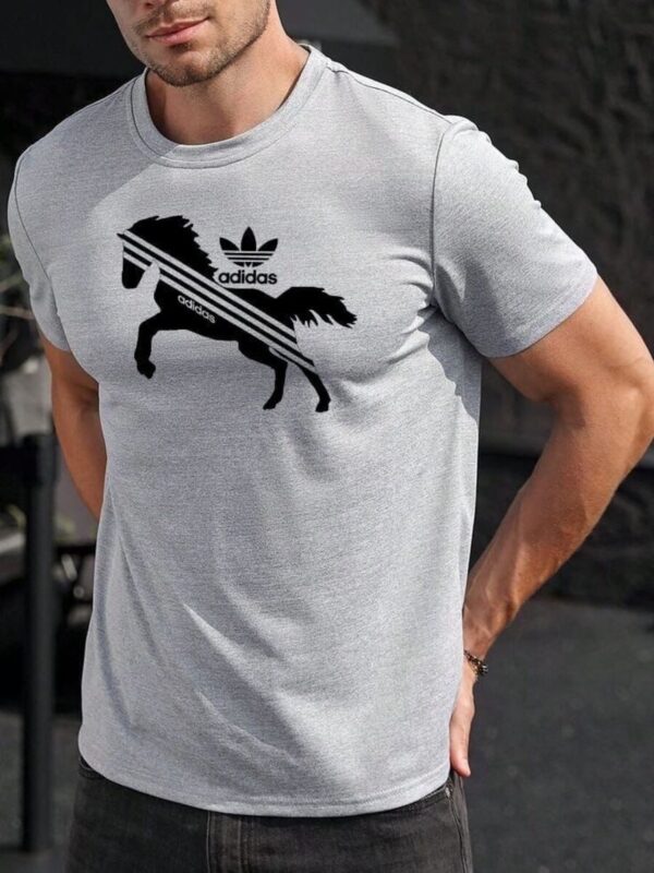 Camiseta con estampado de caballo para hombre