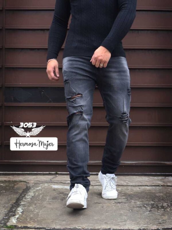 Jean para hombre regular fit con rotos