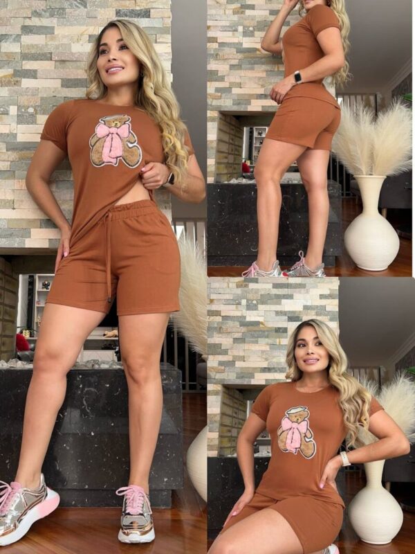 Conjunto deportivo short y camiseta manga corta de osito